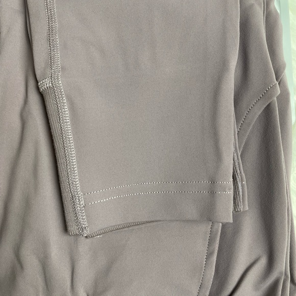 Alphalete Premium Pro Elite Joggers in Purple Dove Size Medium New with tags - Picture 7 of 11